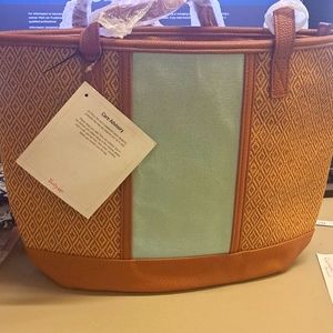 Little dreamer tote by thirty-one